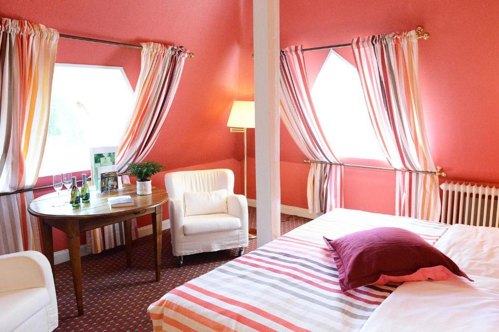 Romantik Hotel Jagdhaus Waldfrieden Bilsen Номер фото
